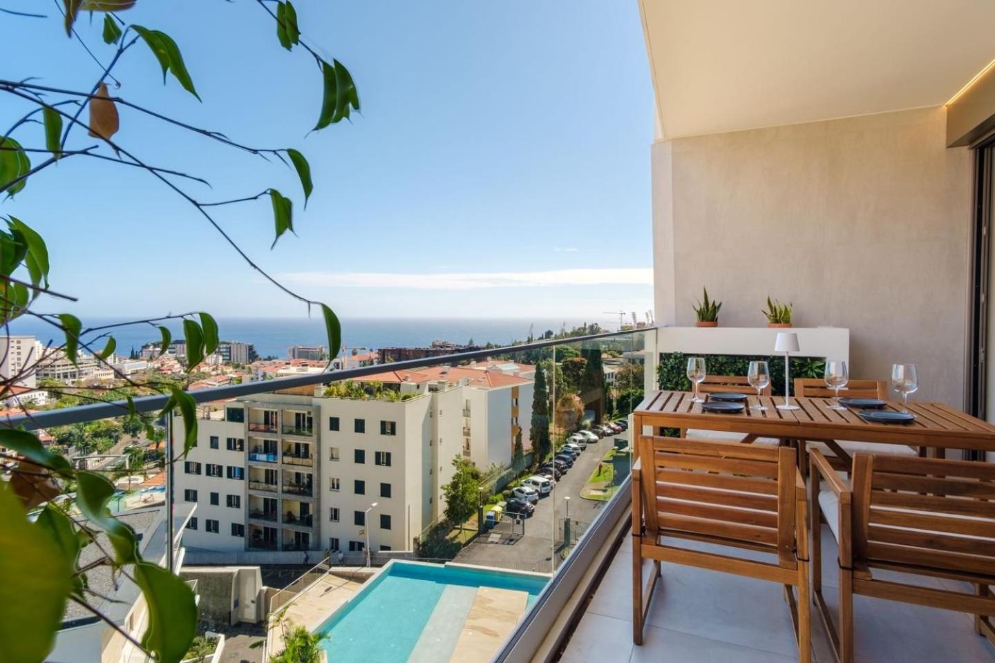 Guestready - Elegant Madeira Retreat Apartment Funchal  Exterior photo