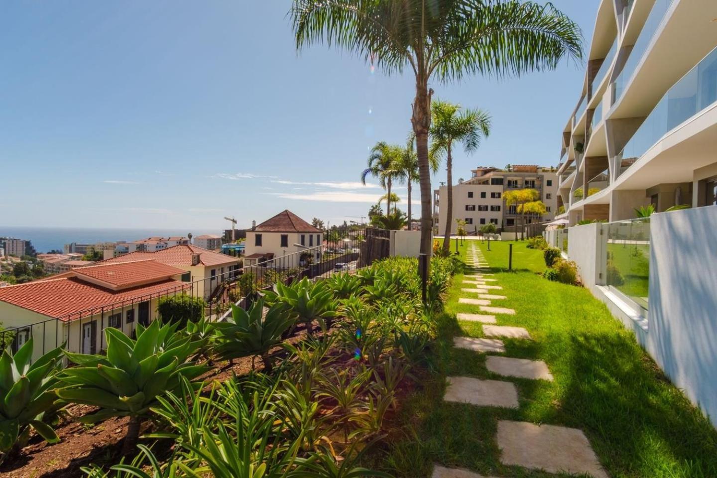 Guestready - Elegant Madeira Retreat Apartment Funchal  Exterior photo