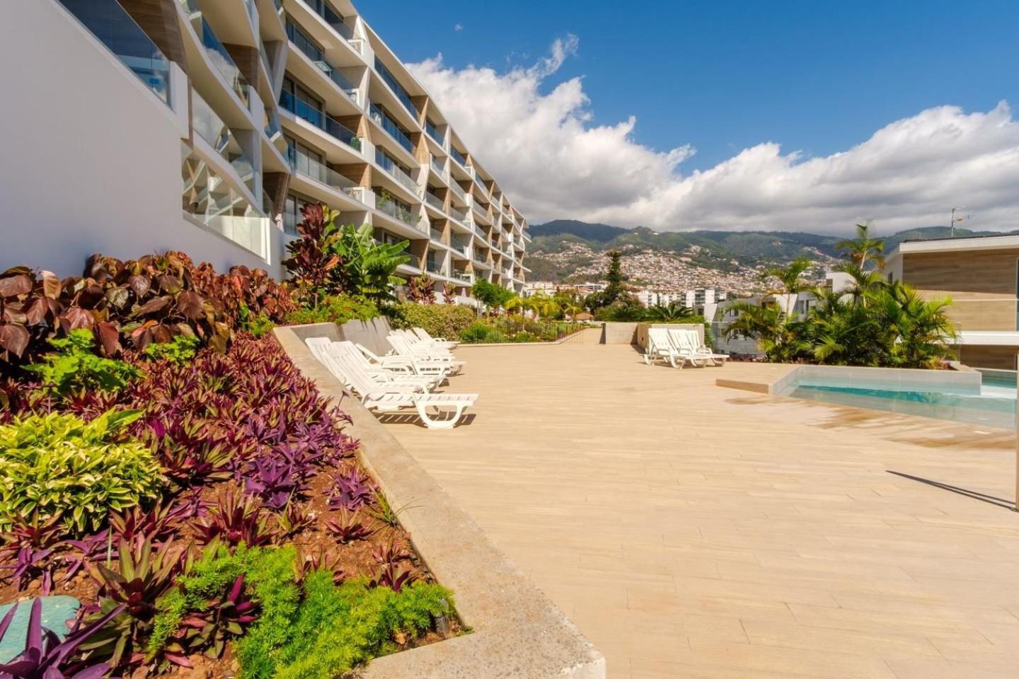 Guestready - Elegant Madeira Retreat Apartment Funchal  Exterior photo